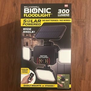 Bionic Solar Powered Floodlight - Black